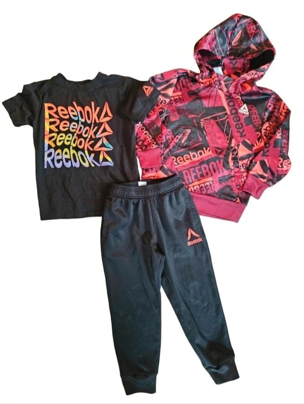 Boys size XS / 4-5 Reebok Outfit